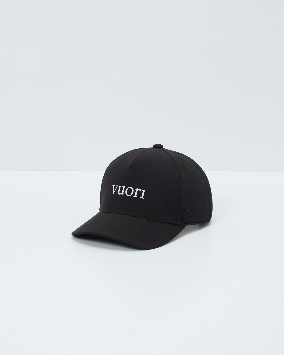 Vuori Wordmark Water Tech Hat | Black