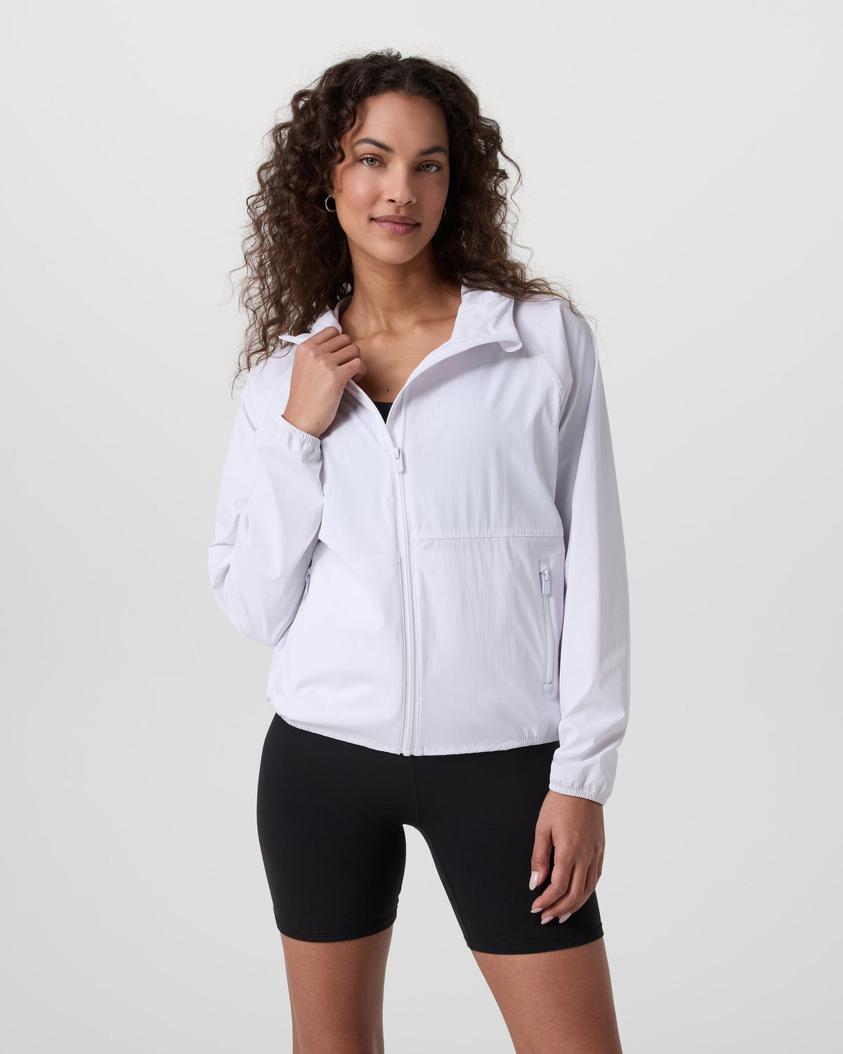 VW5007WHT_SP25_W_ECOMM_OUTERWEAR_FRONT_3.jpg