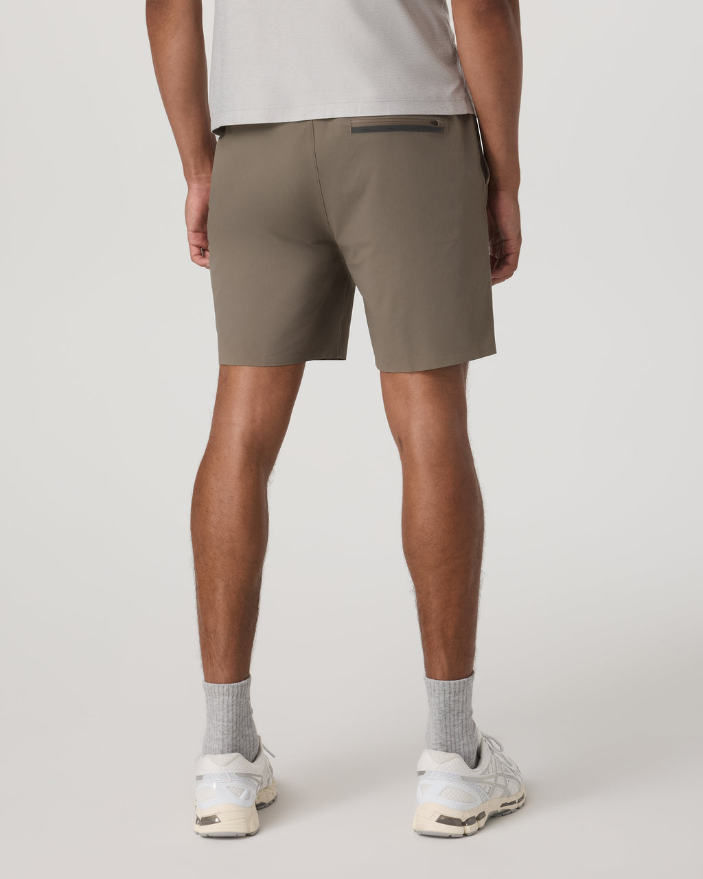 Grafton Short Unlined 7" | Bark