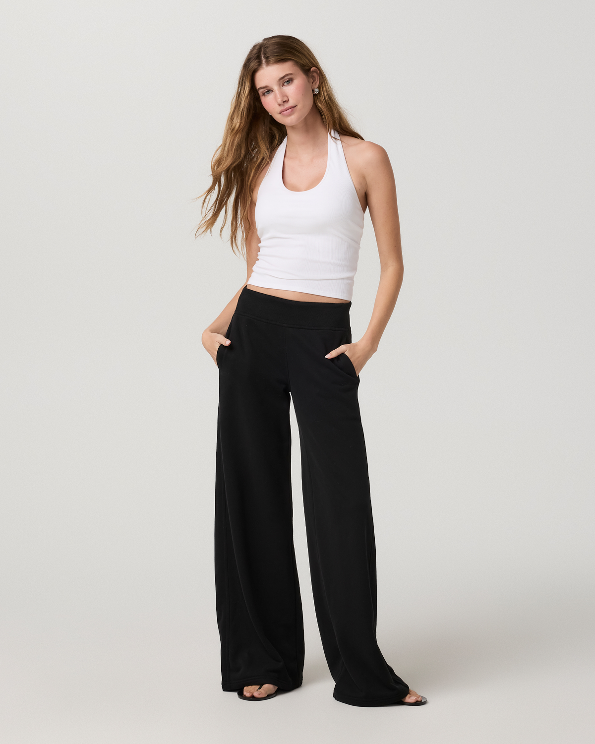 Sedona Midrise Wideleg Sweatpant - Short | Black