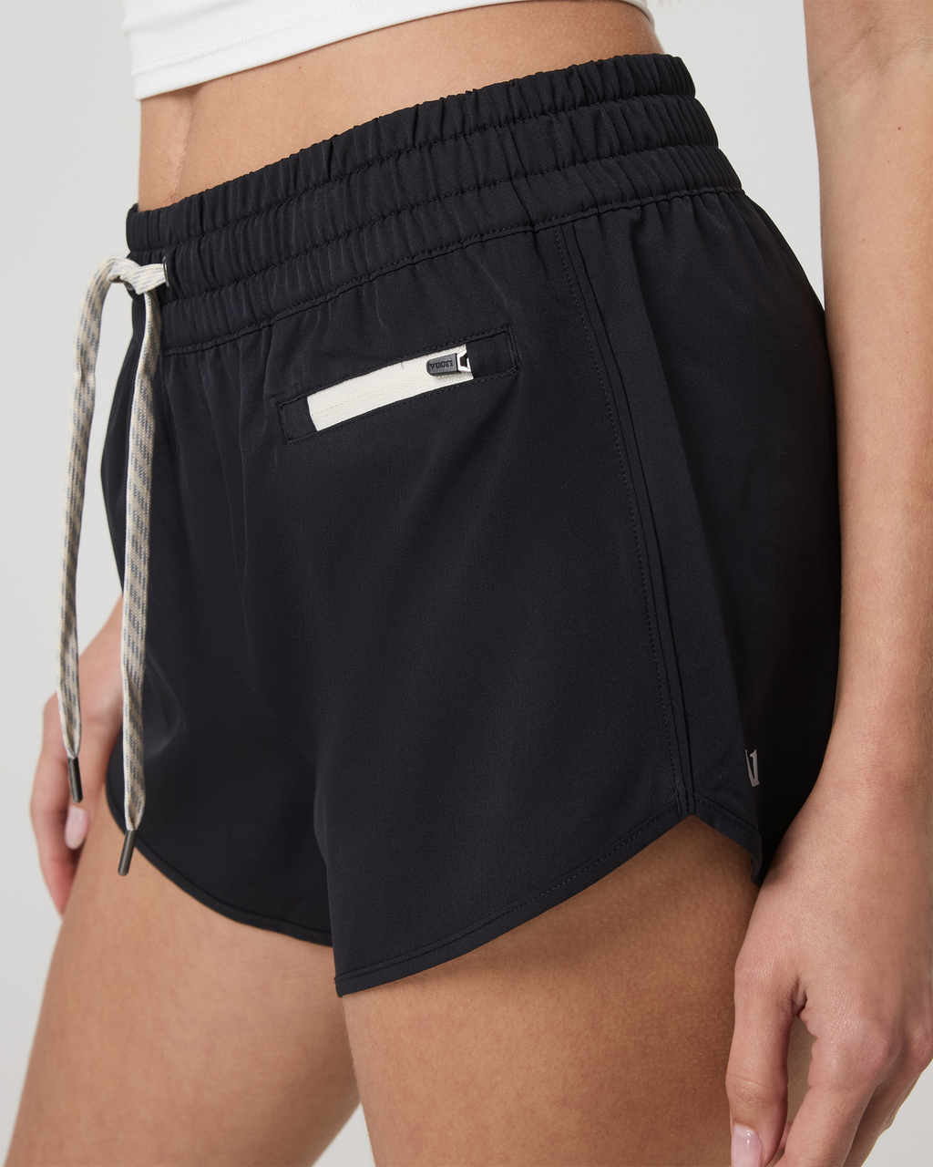 Clementine 2.0 Short 4" | Black