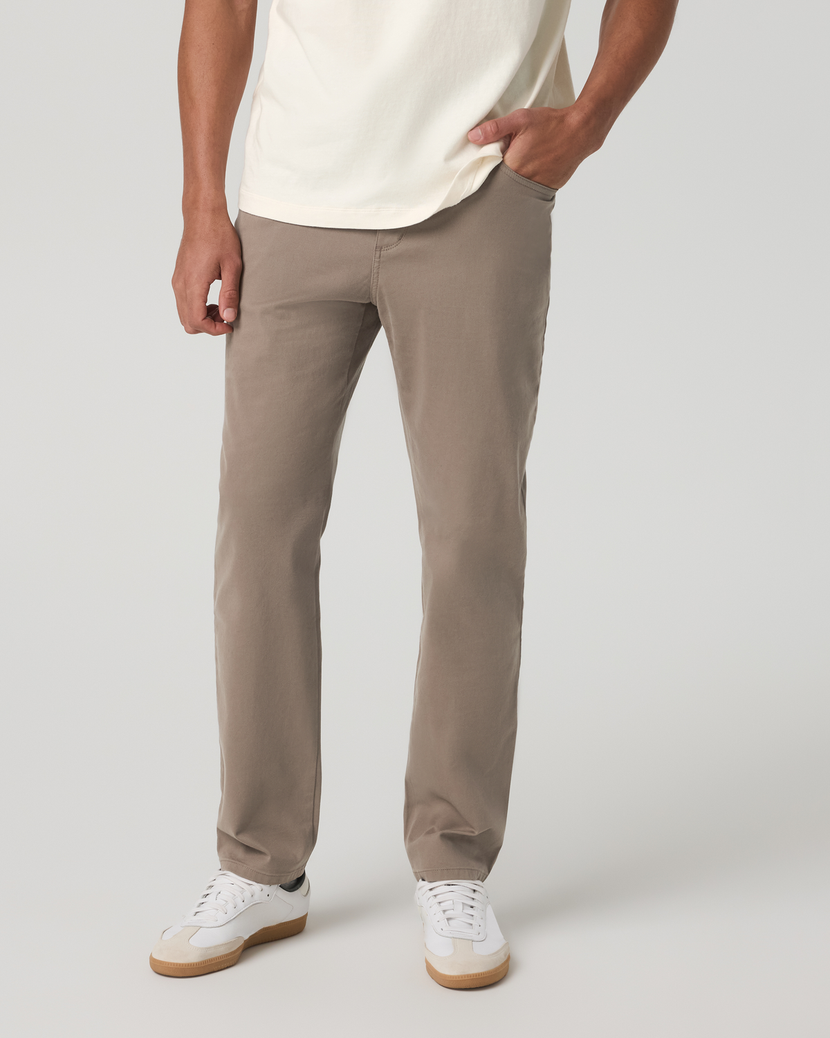 V4115BLD_SP26_M_BOTTOMS_FRONT_3.jpg