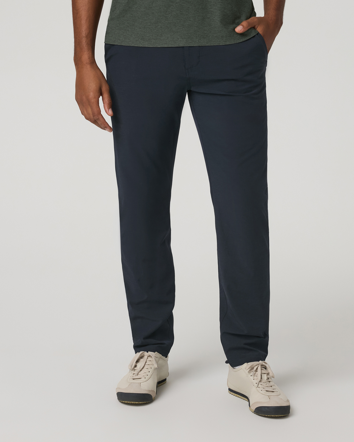 V4110NLT_SP26_M_BOTTOMS_FRONT_2.jpg
