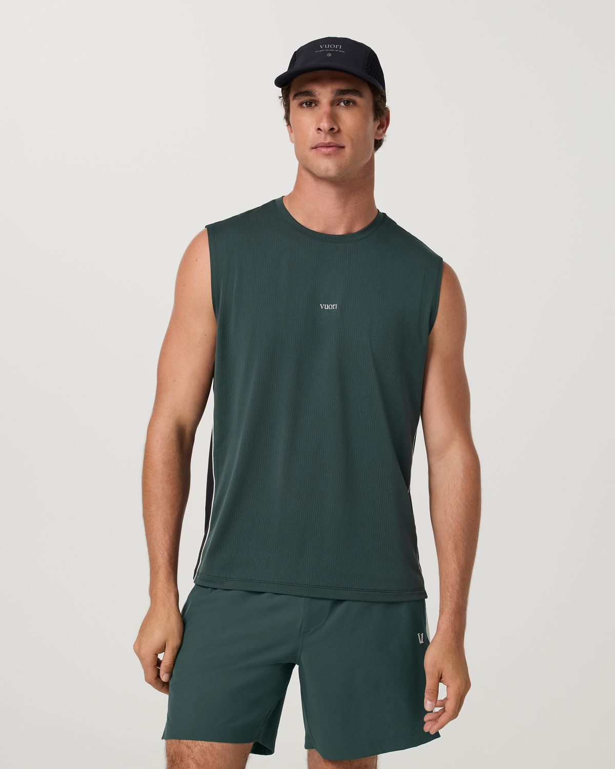 Sleeveless Strato Breathe Tank | Hemlock/Black