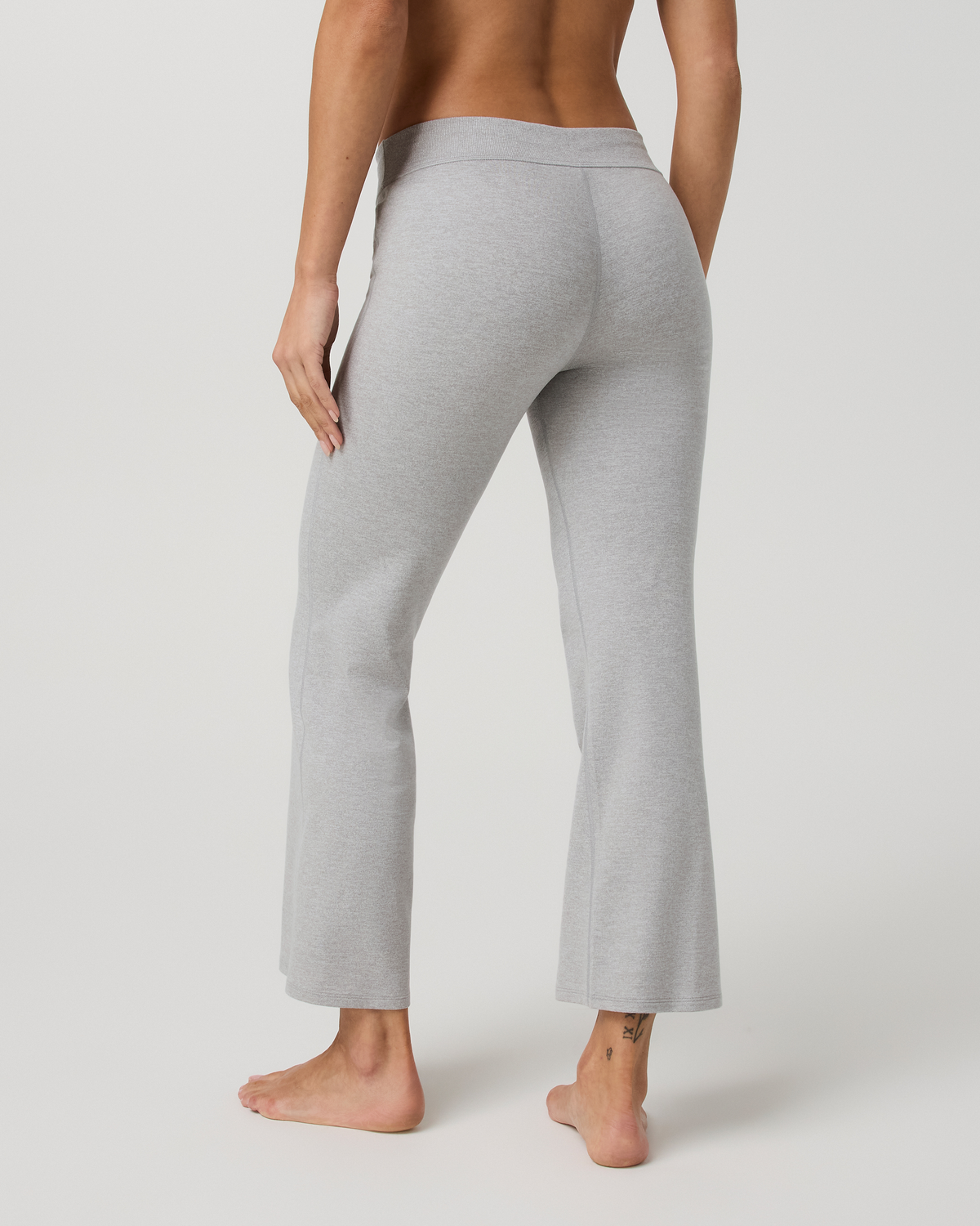 Halo Slim Flare Ankle Pant | Pale Grey Heather