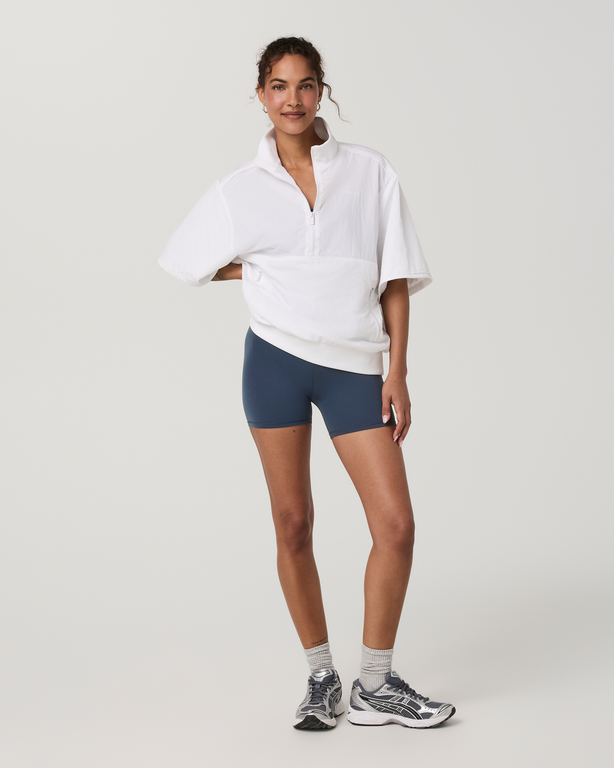 Retrograde Short Sleeve Half Zip Jacket | White