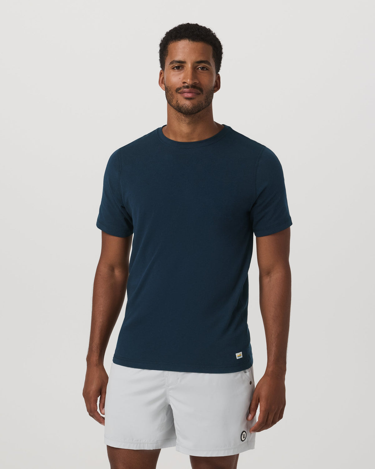 V101INK_FA25_M_TOPS_FRONT_1.jpg
