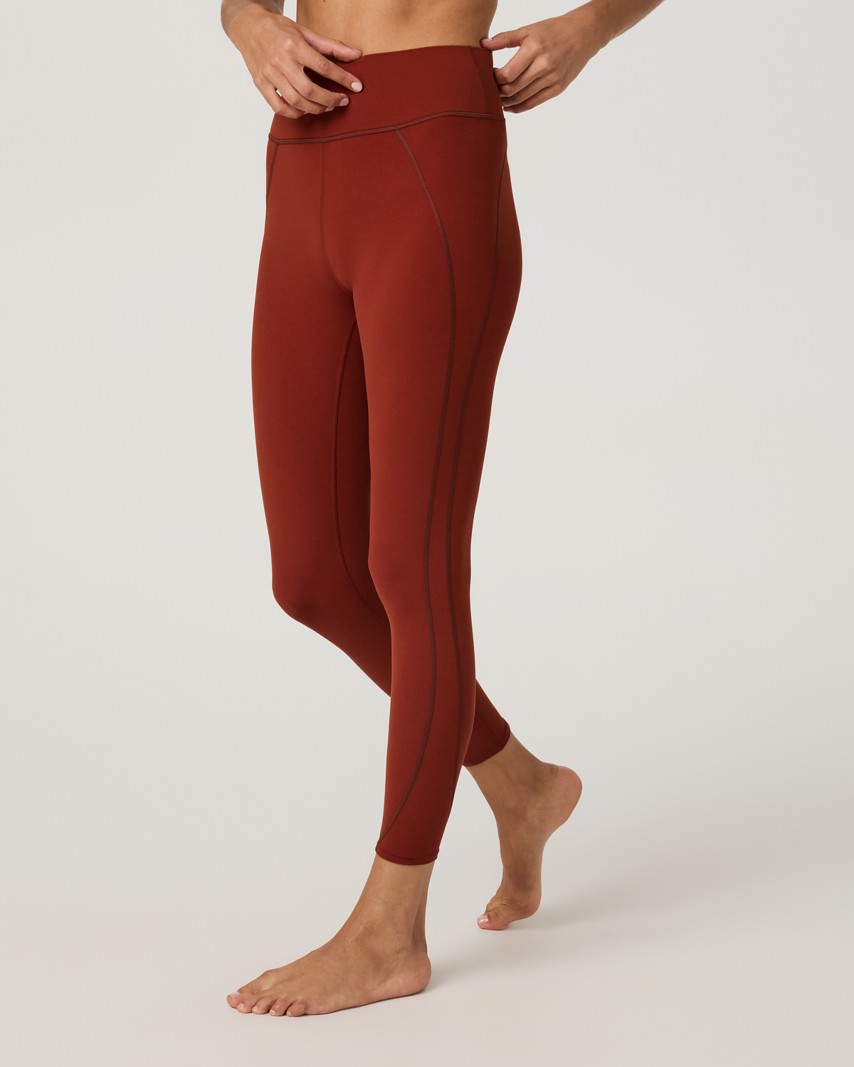 Vuori AllTheFeels™ Linework Legging | Red Ochre