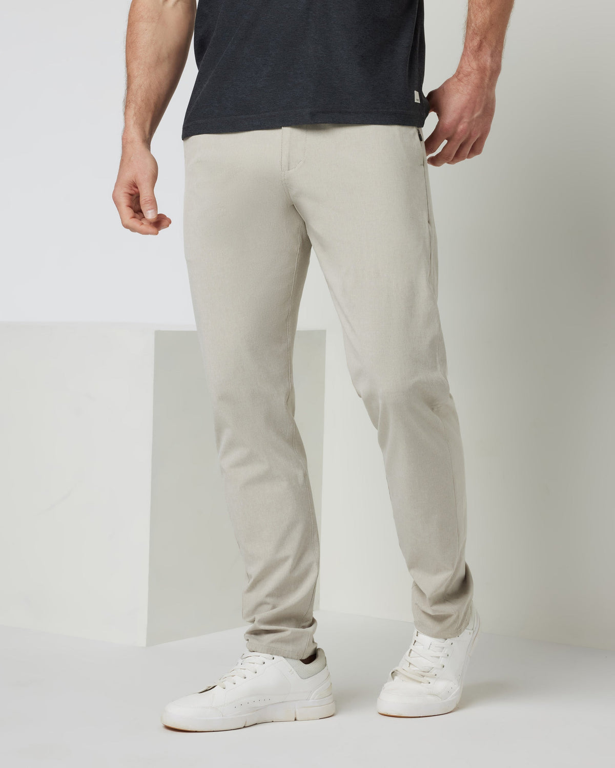 V431KHK_FA24_M_ECOMM_PANTS_FRONT_ALT_BOTTOMS_3.jpg