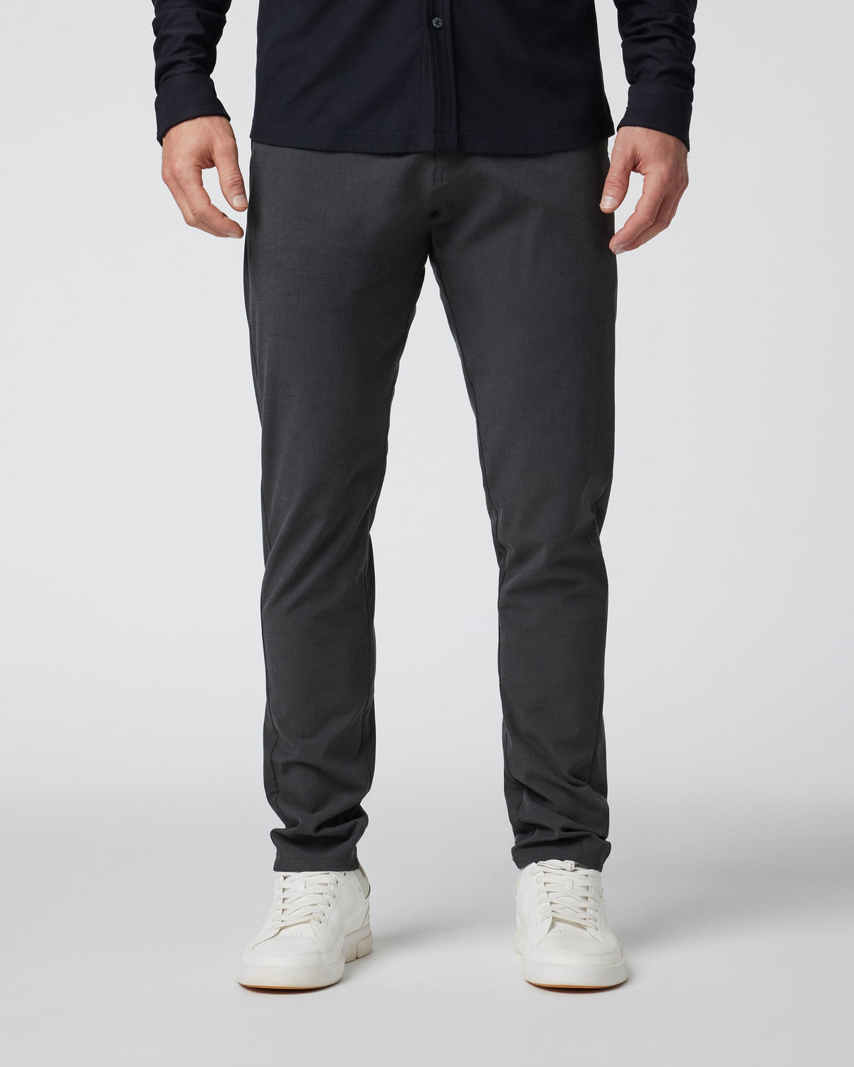 V431CCL_FA24_M_ECOMM_PANTS_FRONT_BOTTOMS_1_59ef3579-391c-4807-a596-fe596c2ba18d.jpg