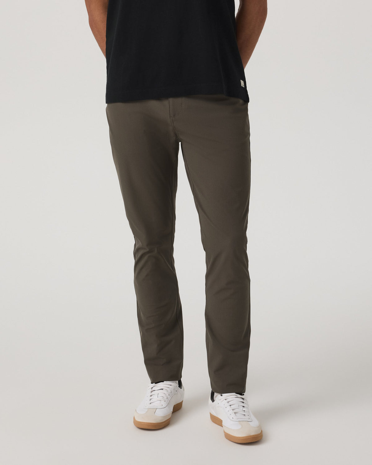 Vuori Meta™ Pant Athletic Slim Fit 30" | Dark Oregano