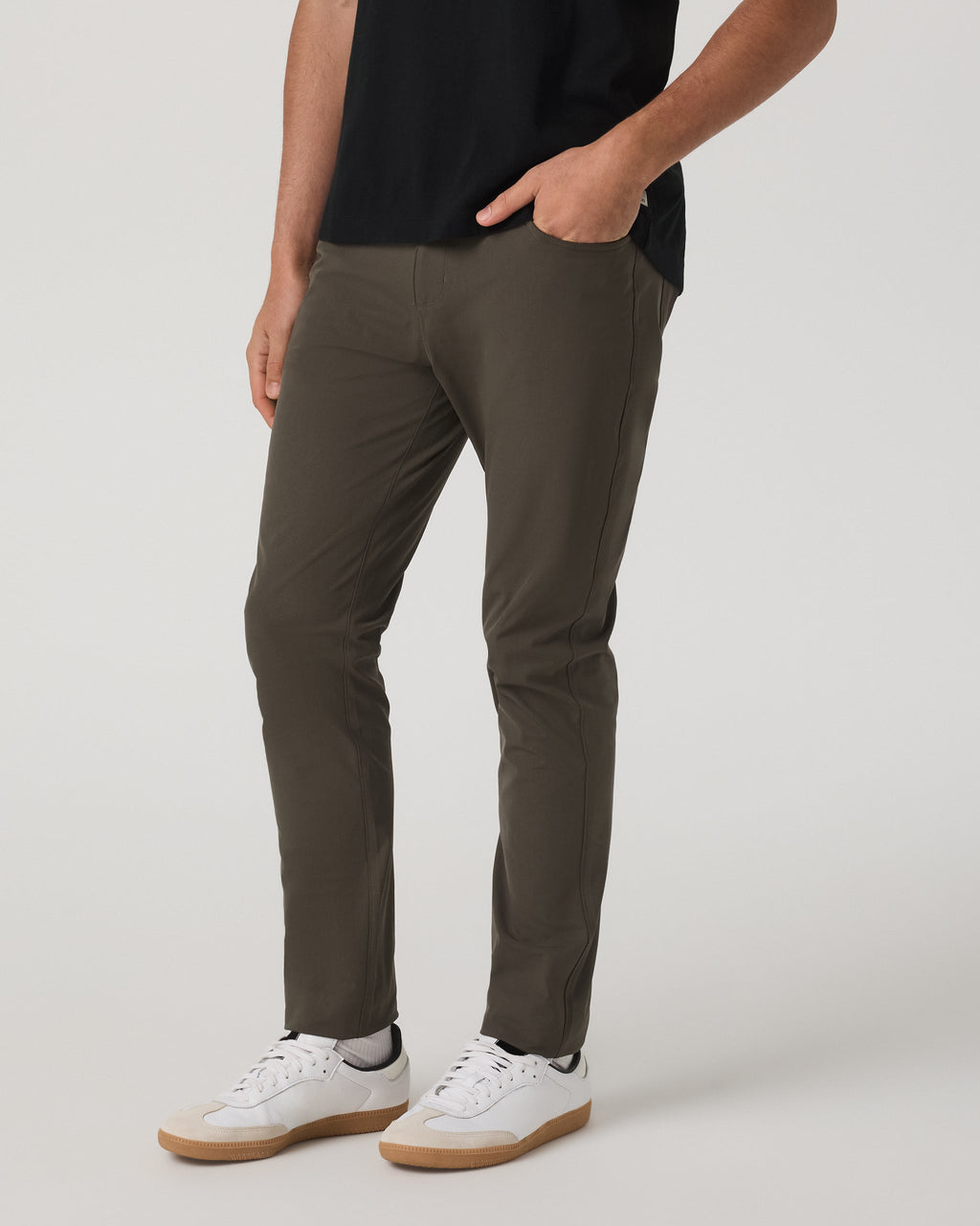Vuori Meta™ Pant Athletic Slim Fit 32” | Dark Oregano