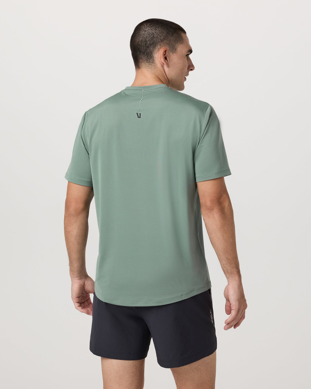 Short Sleeve Viewpoint Performance Tee 2.0 | Thyme