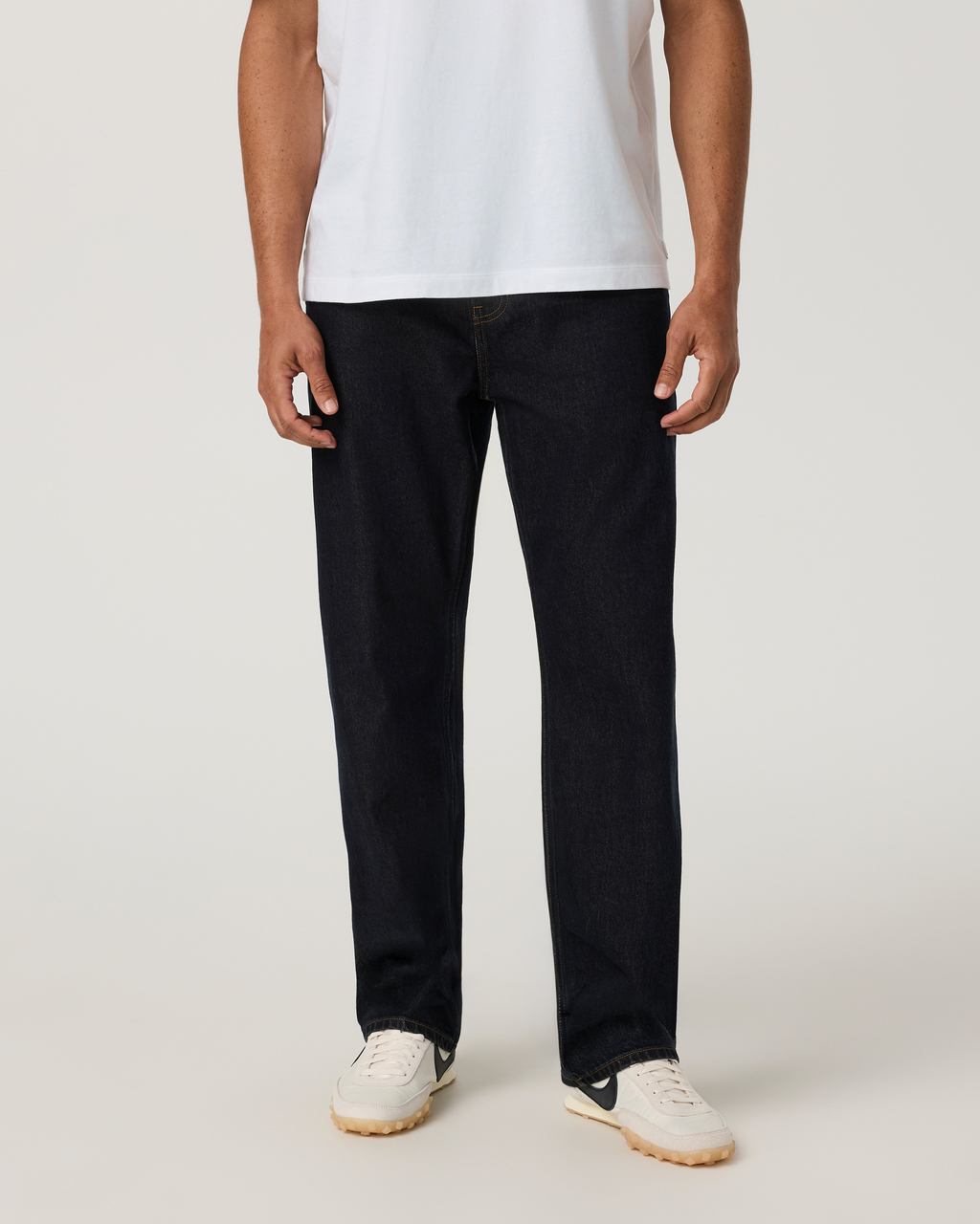 Vuori Vintage Jean Relaxed Fit 30" | Comet Rinse Denim