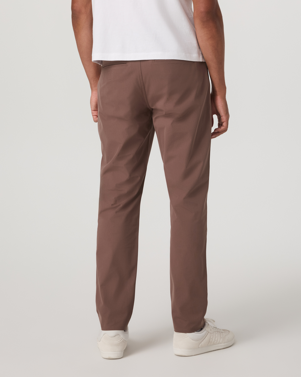 Vuori Meta™ Trouser Classic Fit 32" | Sable