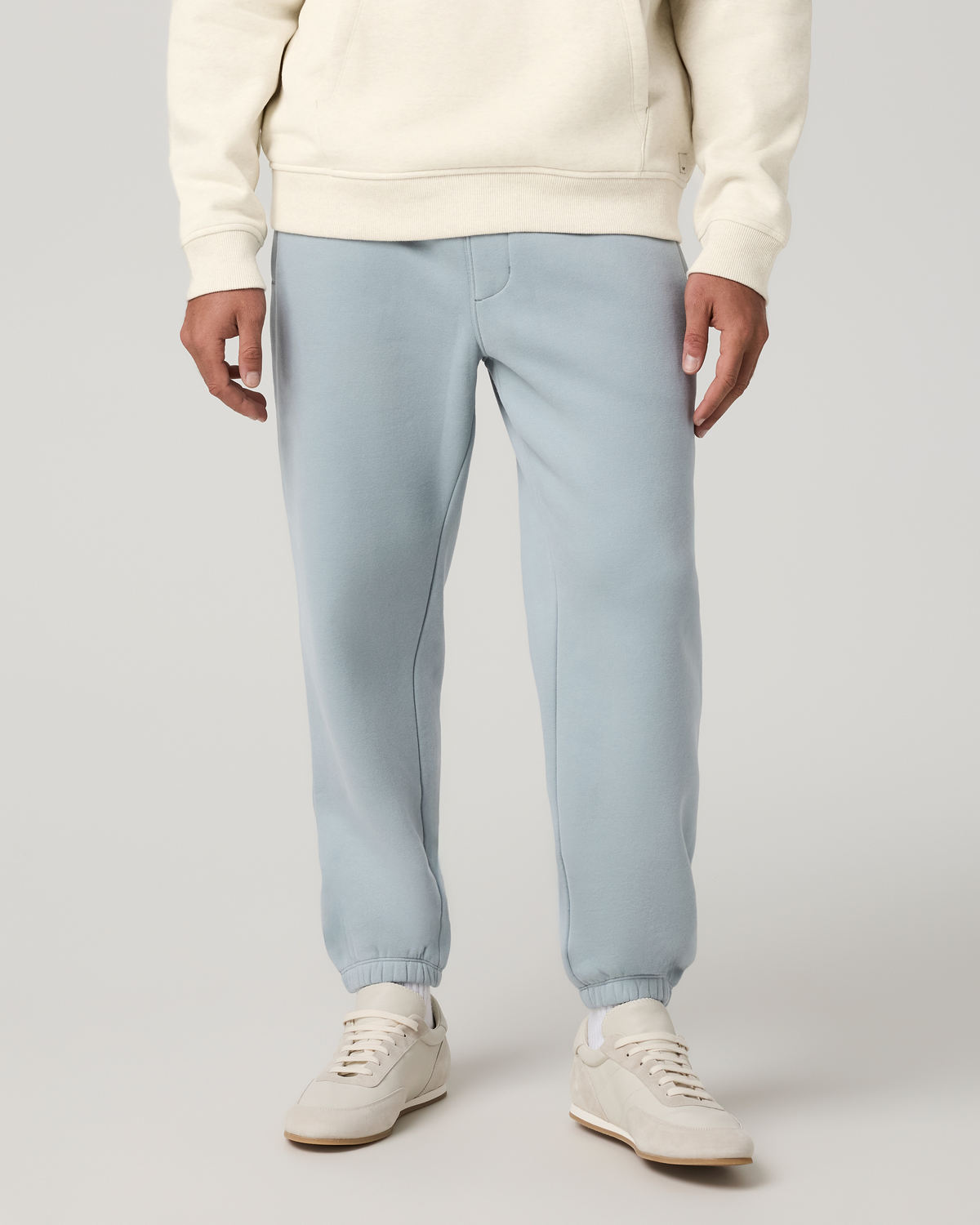 V4007RDP_FA26_M_BOTTOMS_FRONT_2.jpg