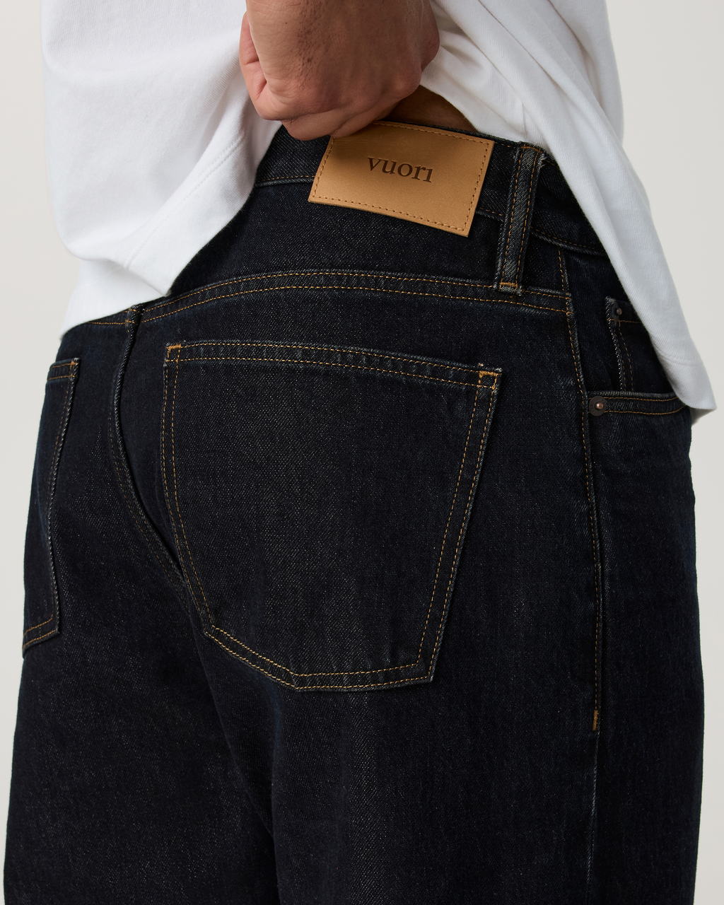 Vuori Vintage Jean Relaxed Fit 30" | Comet Rinse Denim