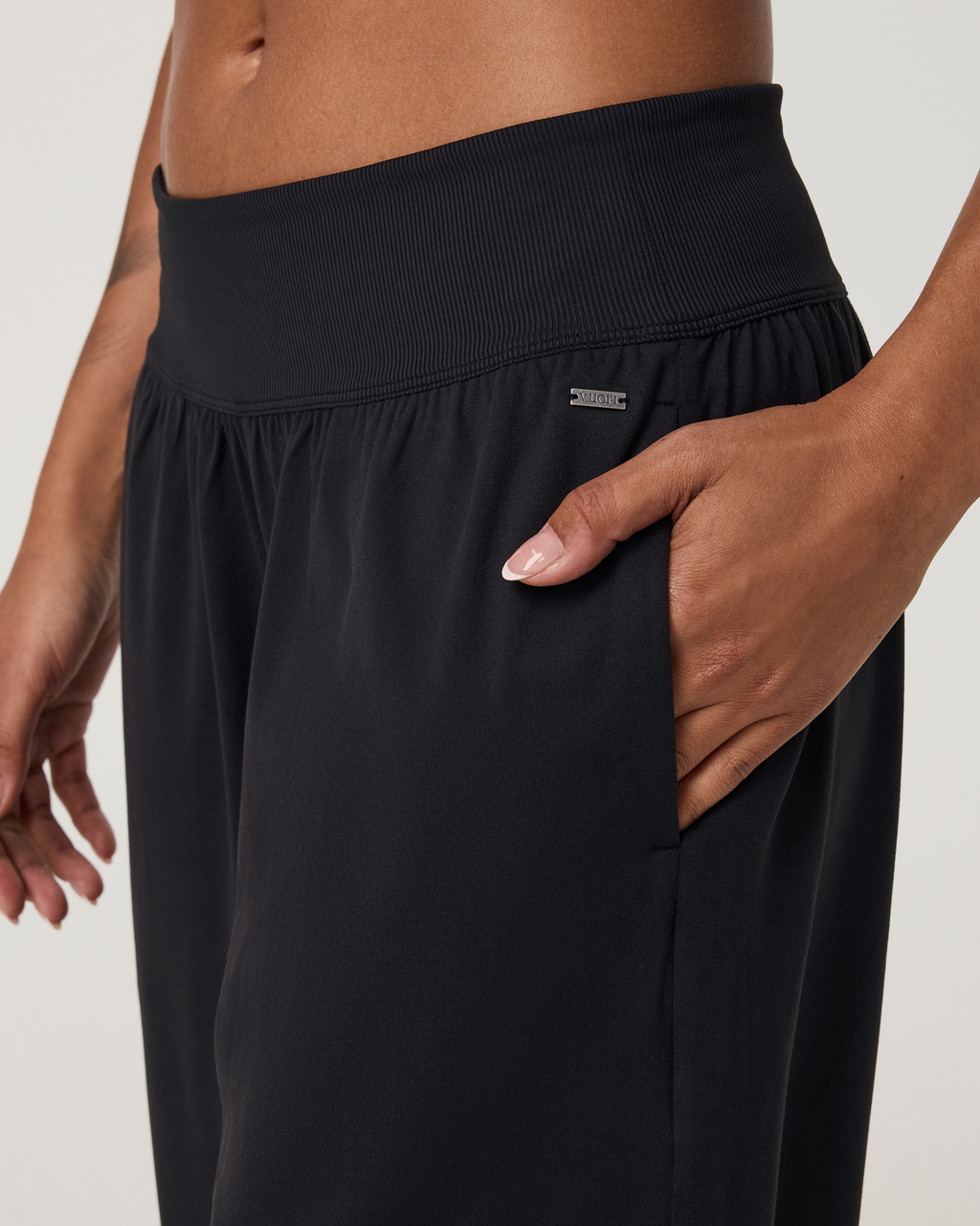 Halo Balloon Pant | Solid Black