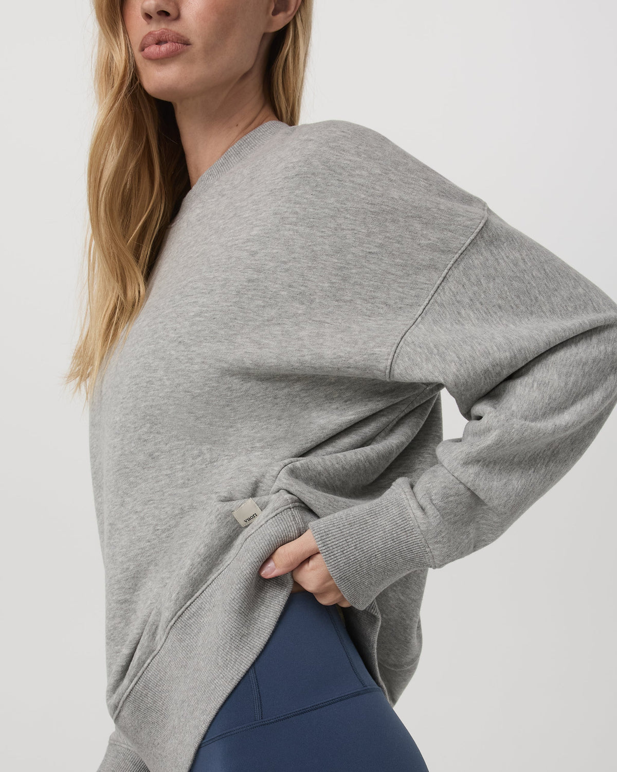 Sedona Weekender Crew | Light Heather Grey
